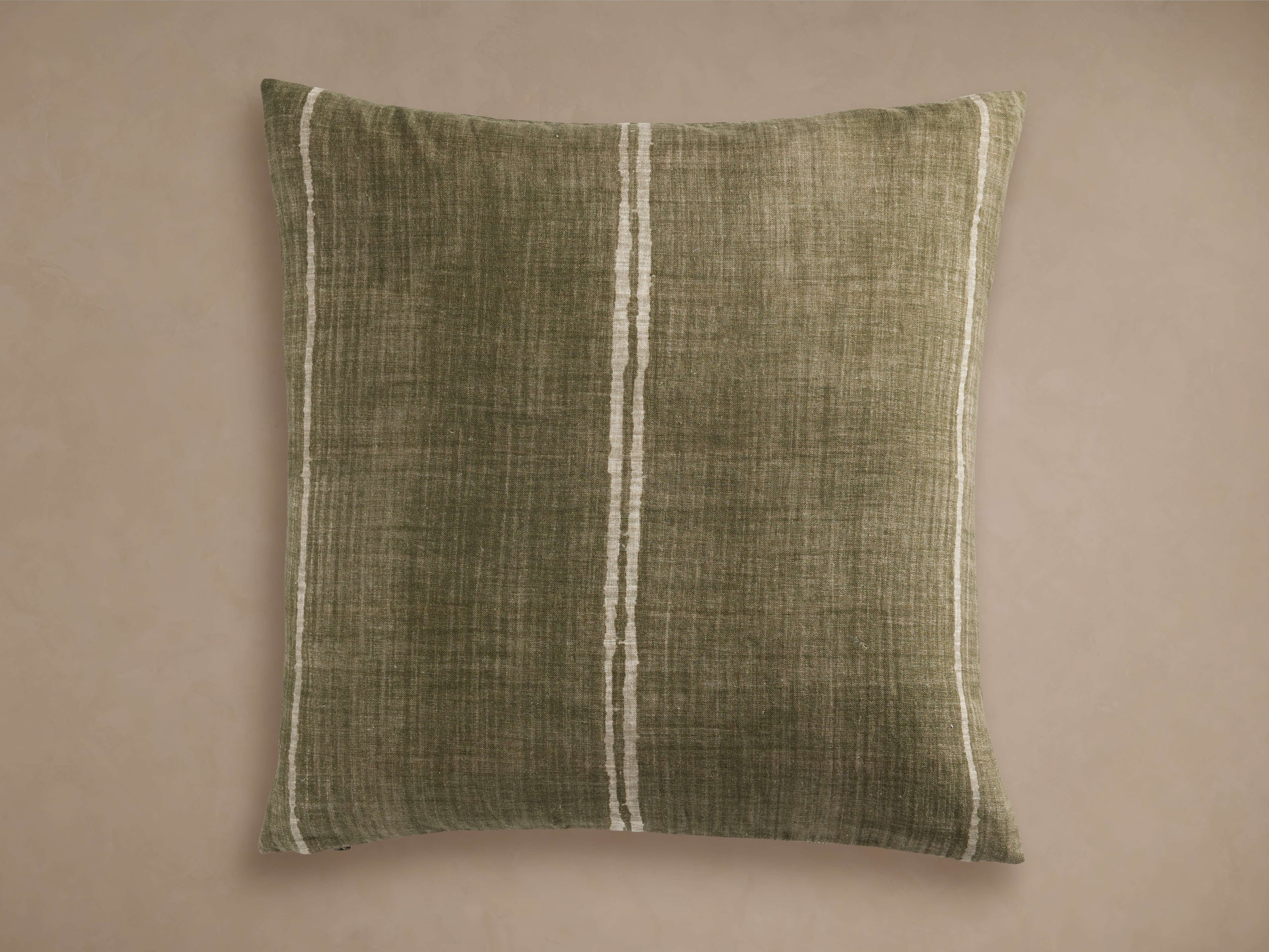 Housse de coussin en lin teint en pièce italienne, couleur naturelle