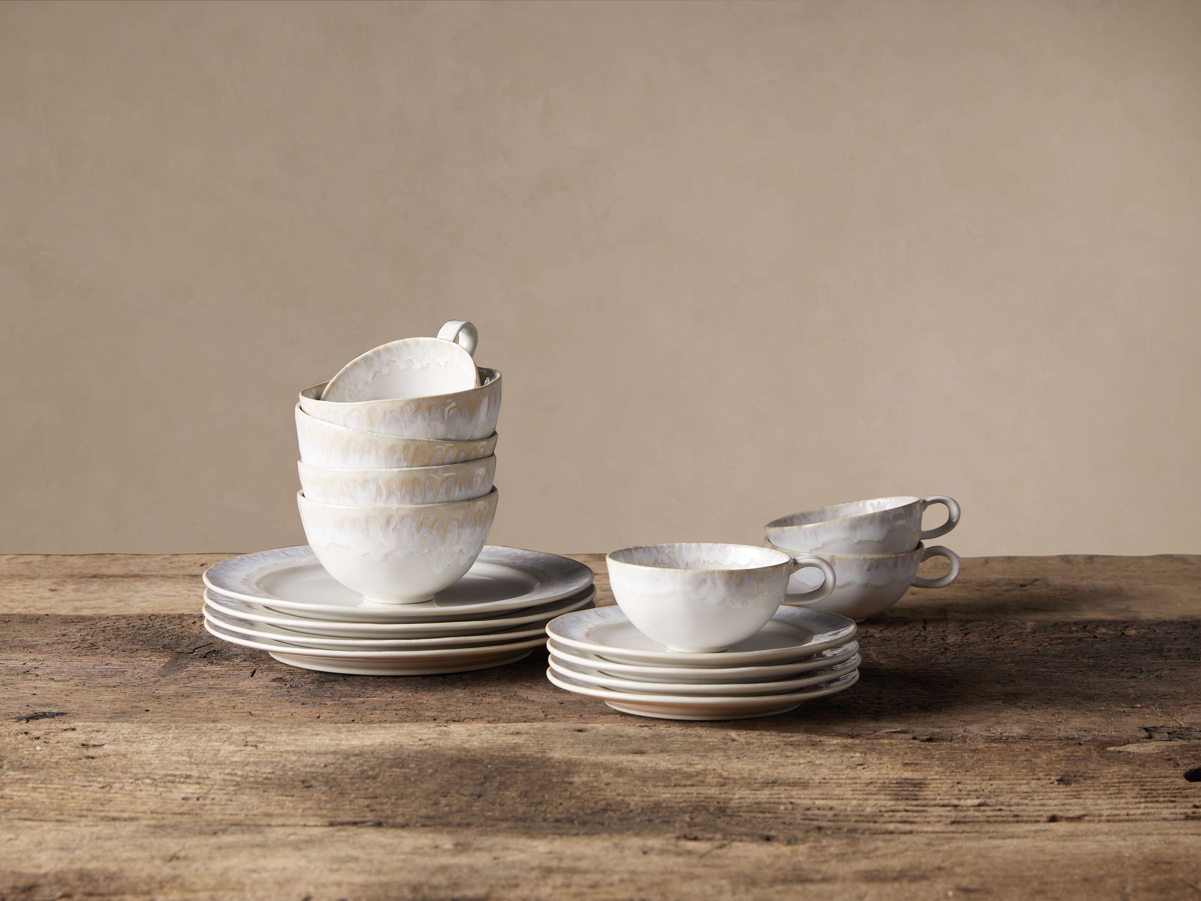 Vaisselle Bela (lot de 16)