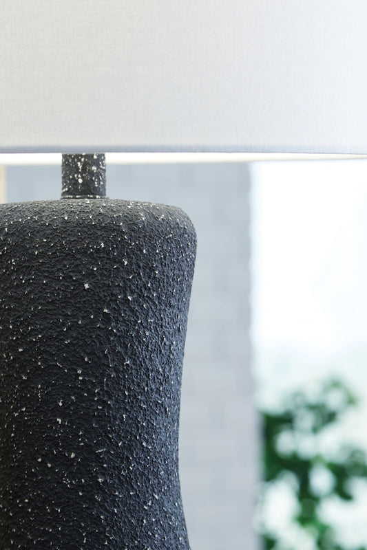 Maykins - Noir - Lampe de table en métal