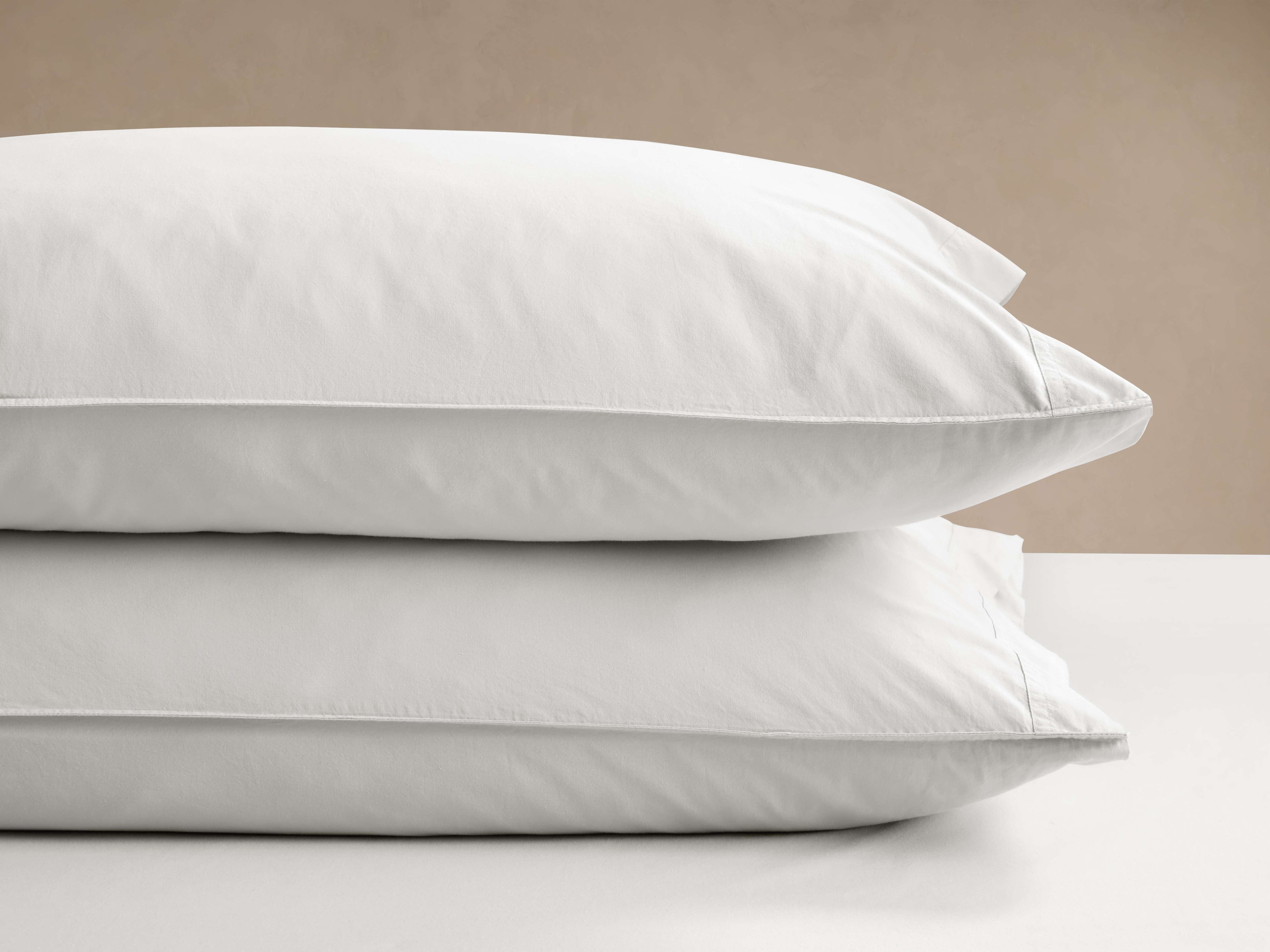 Taies d'oreiller en percale teintée en pièce italienne (lot de 2)