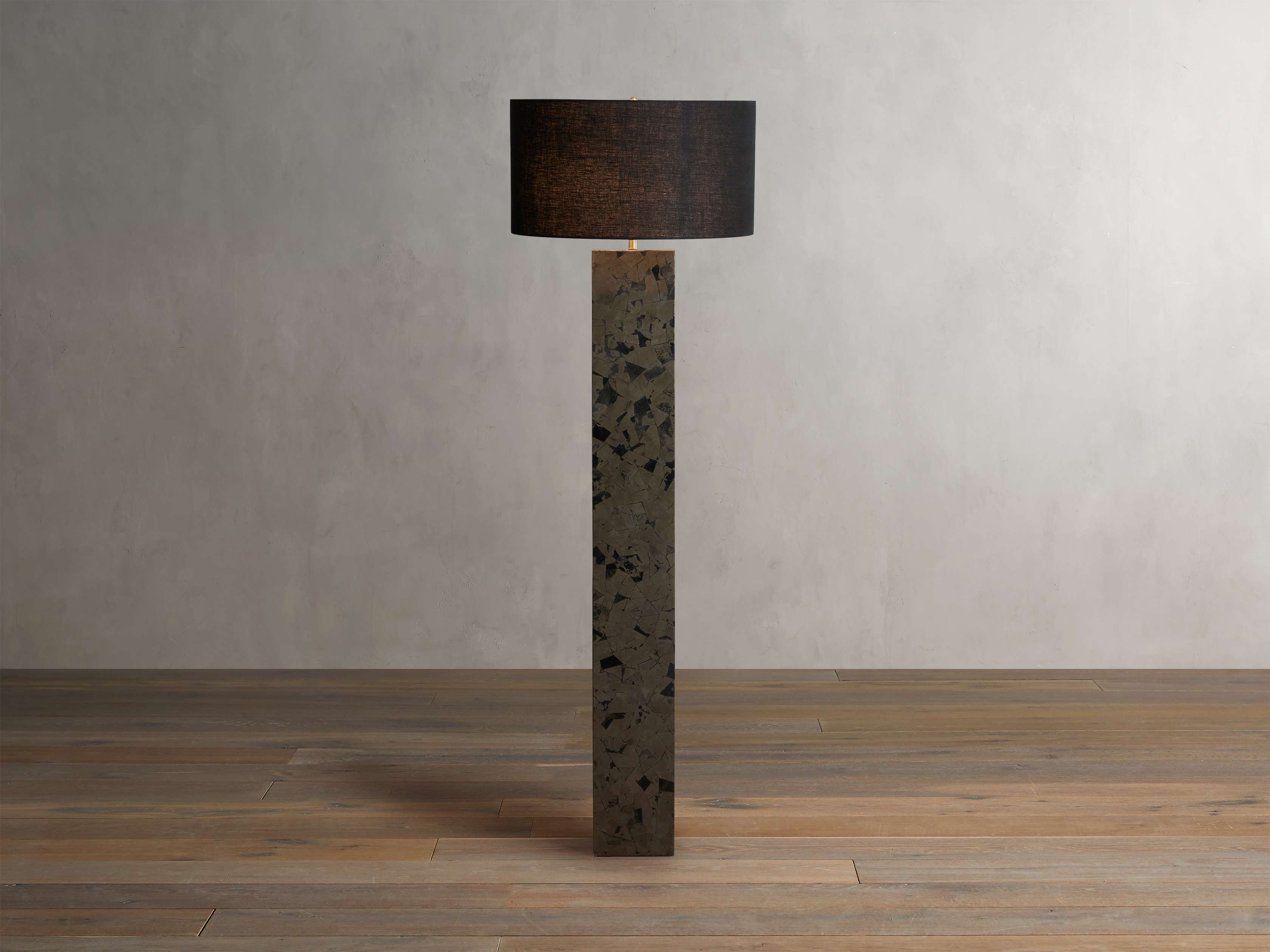 Lampadaire en pyrite
