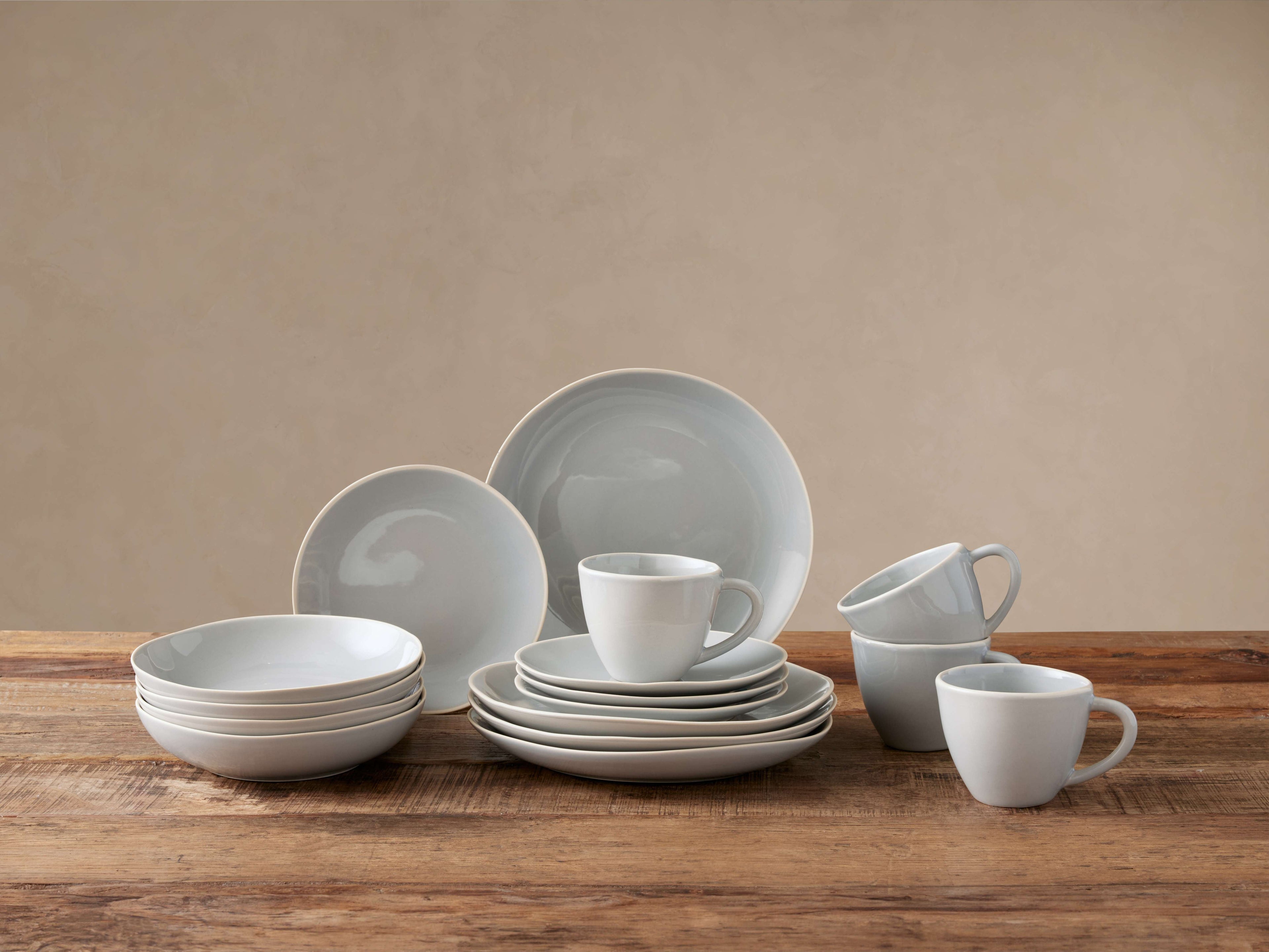 Vaisselle Evora avec bols à pâtes (lot de 16)