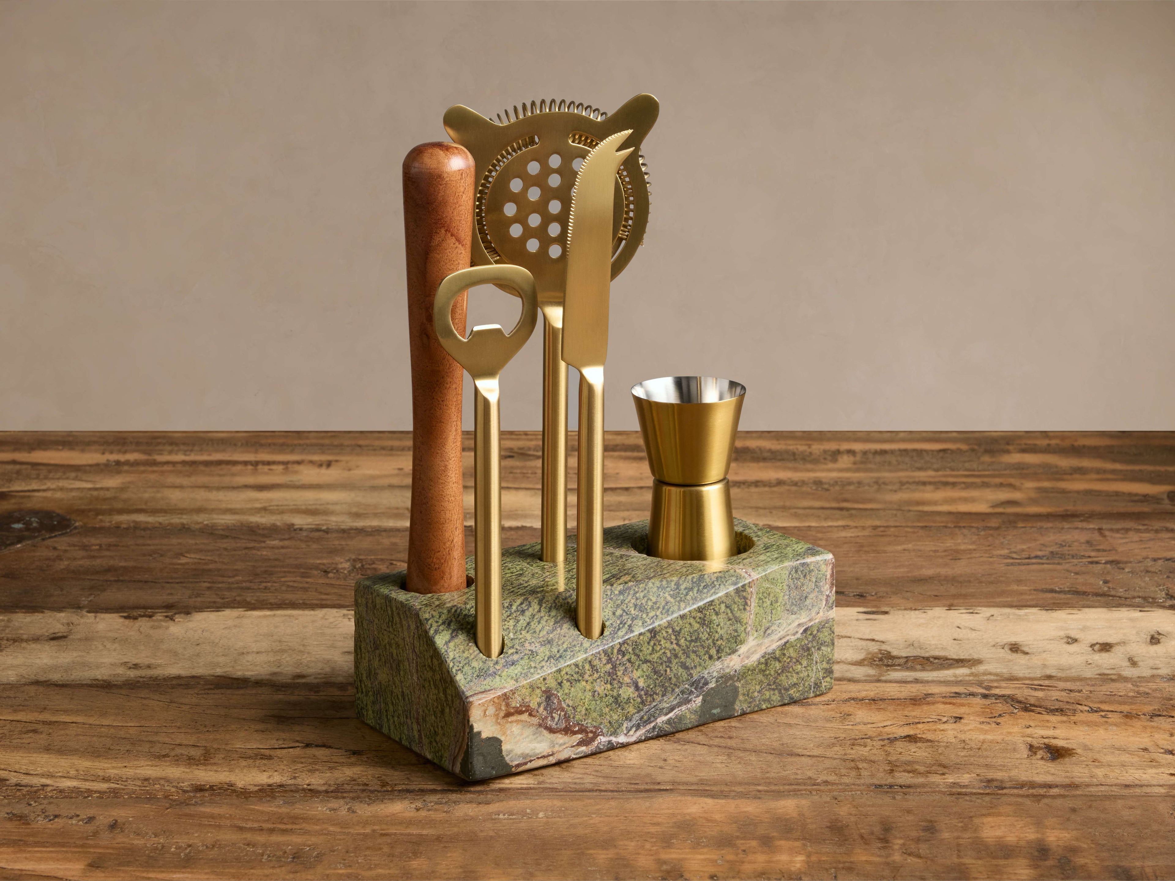 Ensemble d'outils de bar Rhodes