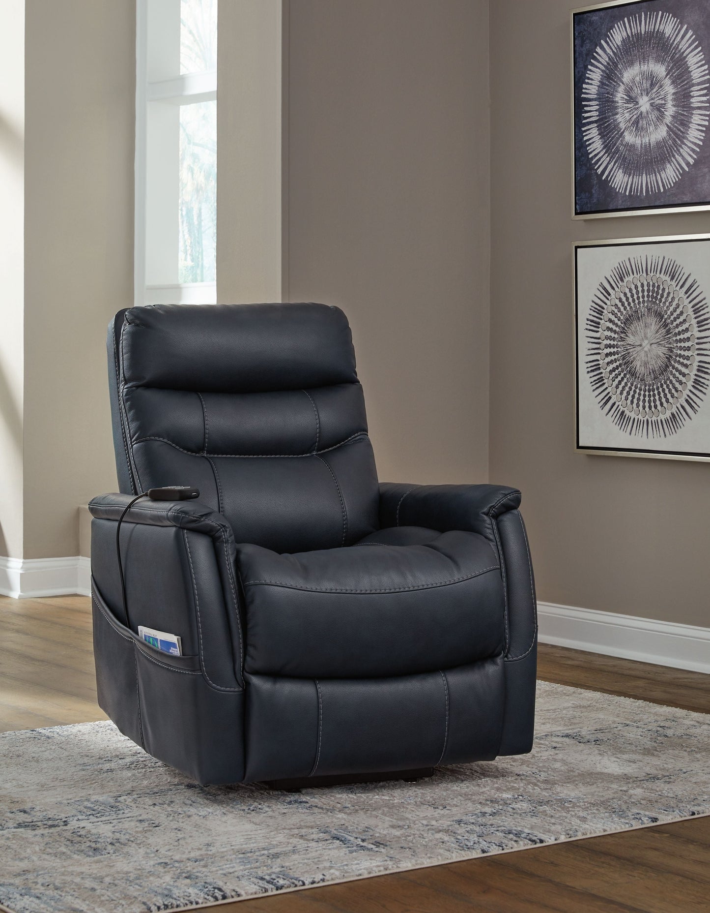 Strawbill - Fauteuil inclinable électrique